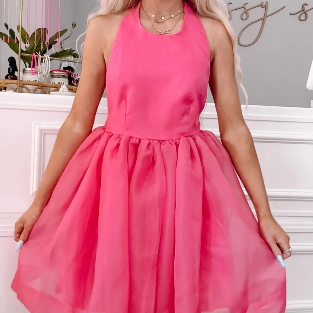 Elegant Pink Halter Dress